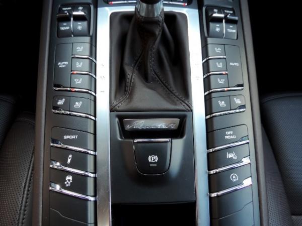 Used-2015-Porsche-Macan-Turbo---Premium-Plus-Pkg---21inch-Wheel-Pkg