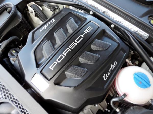 Used-2015-Porsche-Macan-Turbo---Premium-Plus-Pkg---21inch-Wheel-Pkg