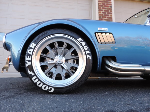 New-1965-Backdraft-Racing-Cobra-Roadster