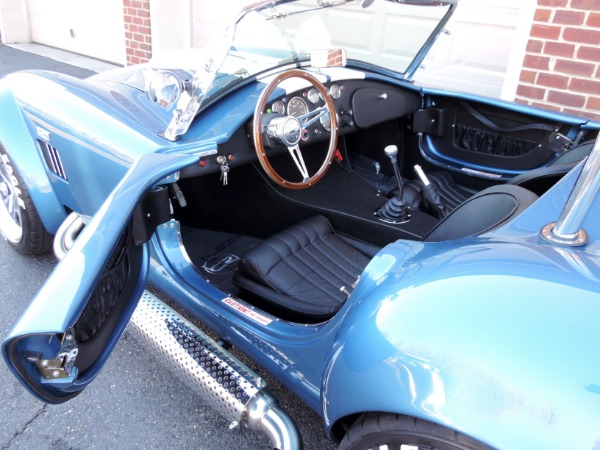 New-1965-Backdraft-Racing-Cobra-Roadster