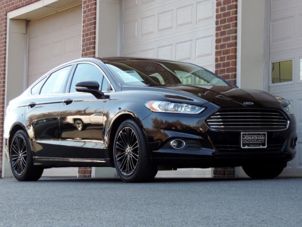 Used-2016-Ford-Fusion-SE