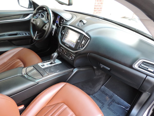 Used-2015-Maserati-Ghibli-S-Q4