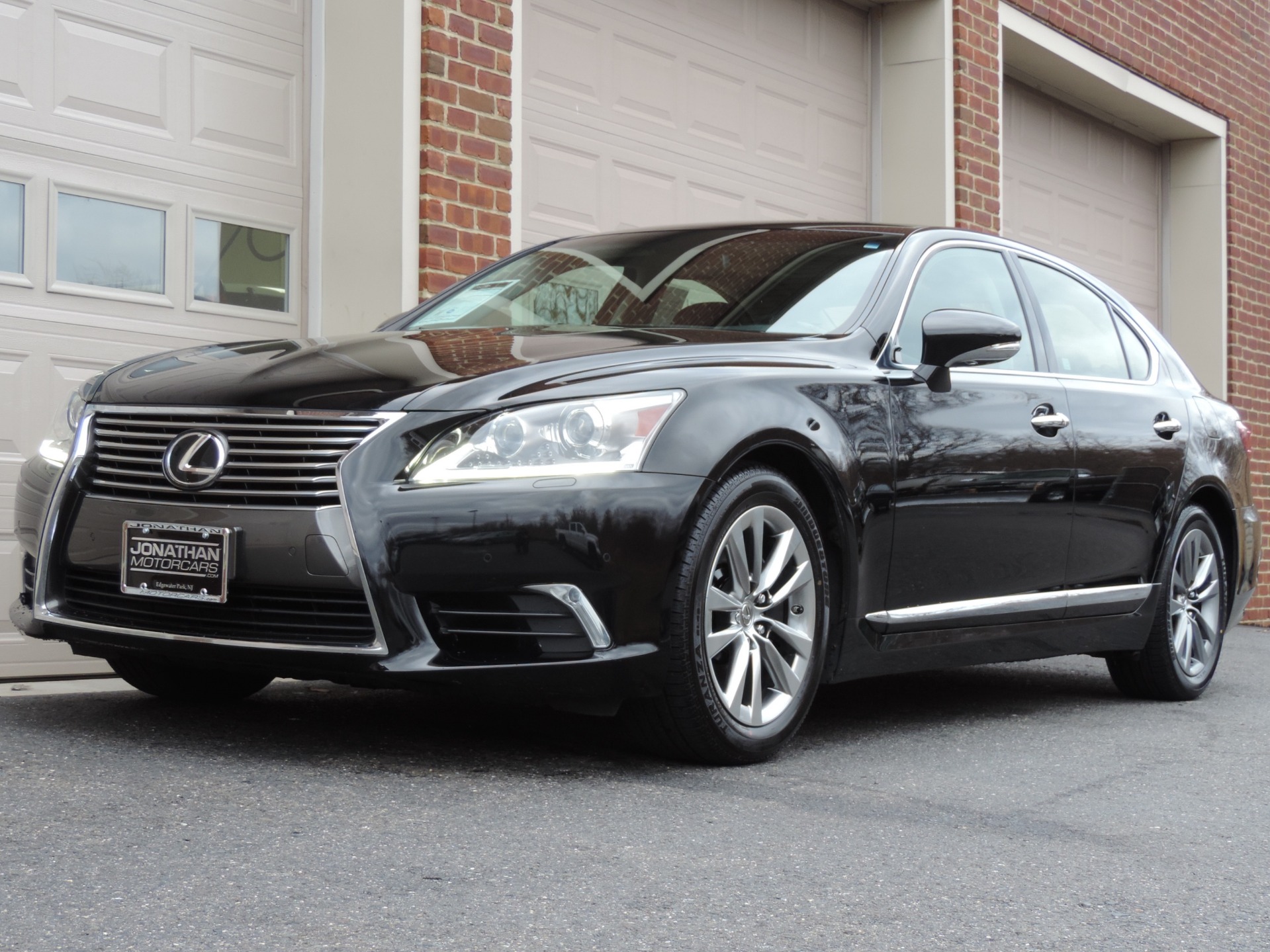 2013 Lexus LS