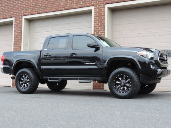 Used-2016-Toyota-Tacoma-SR5-V6-4X4