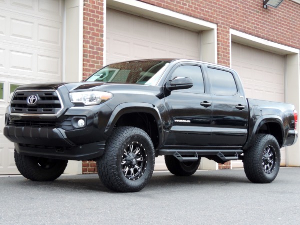 Used-2016-Toyota-Tacoma-SR5-V6-4X4