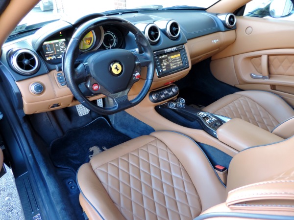 Used-2014-Ferrari-California-Roadster