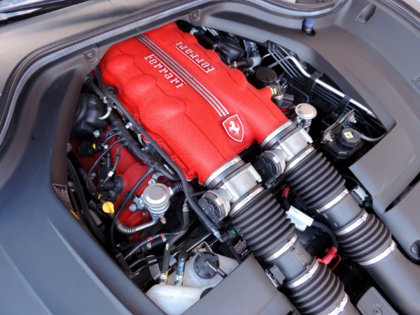 Used-2014-Ferrari-California-Roadster