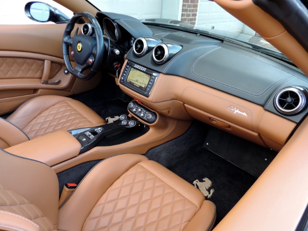 Used-2014-Ferrari-California-Roadster