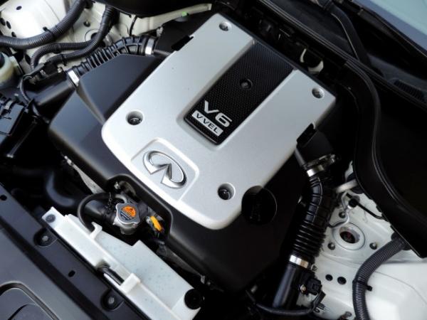 Used-2013-Infiniti-G-Sedan-37x-AWD---Navigation---Bose---Sport-Wheels
