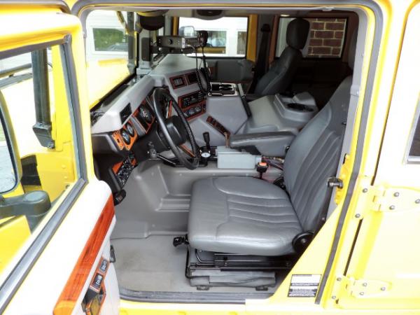 Used-2000-AM-General-Hummer-Hard-Top