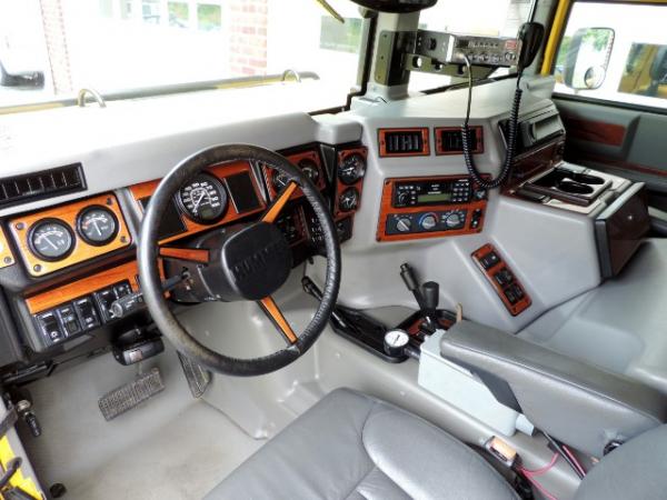 Used-2000-AM-General-Hummer-Hard-Top