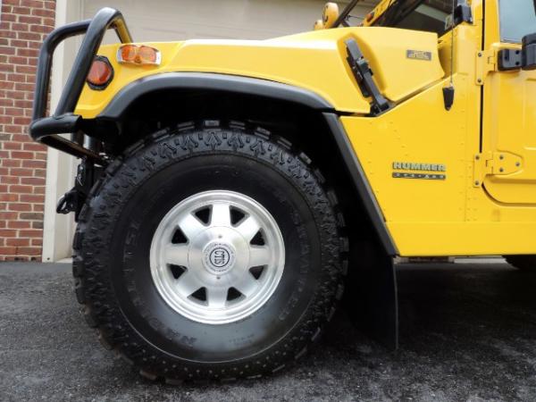 Used-2000-AM-General-Hummer-Hard-Top