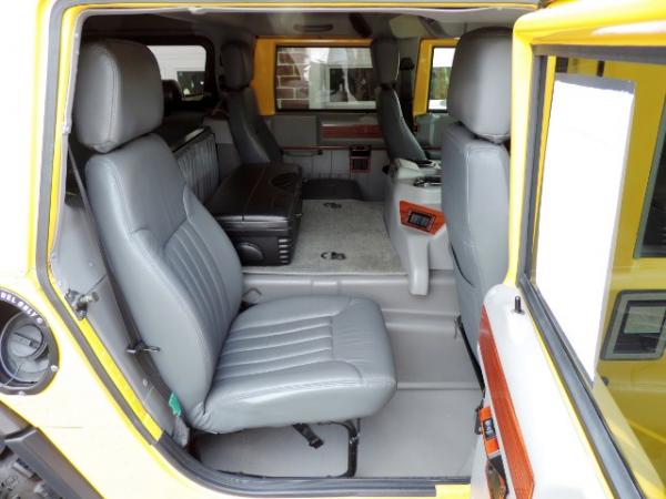 Used-2000-AM-General-Hummer-Hard-Top