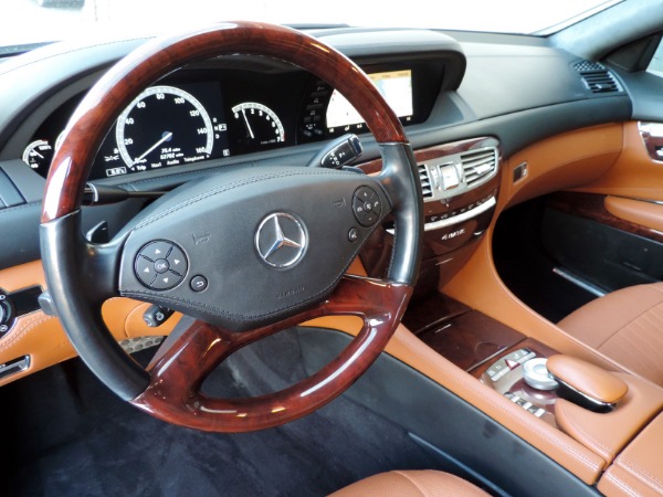 Used-2011-Mercedes-Benz-CL-Class-CL-550-4MATIC-Sport