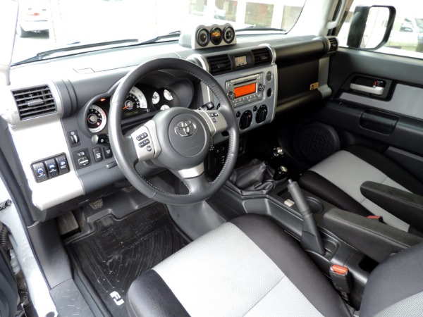 Used-2013-Toyota-FJ-Cruiser-Trail-Teams---TRD