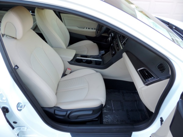 Used-2015-Hyundai-Sonata-Sport