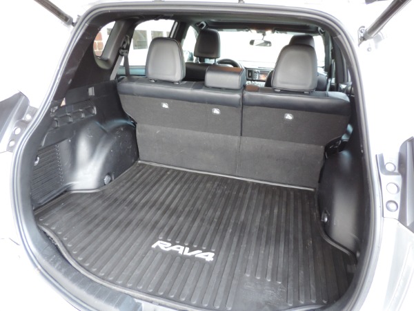 Used-2016-Toyota-RAV4-SE-AWD