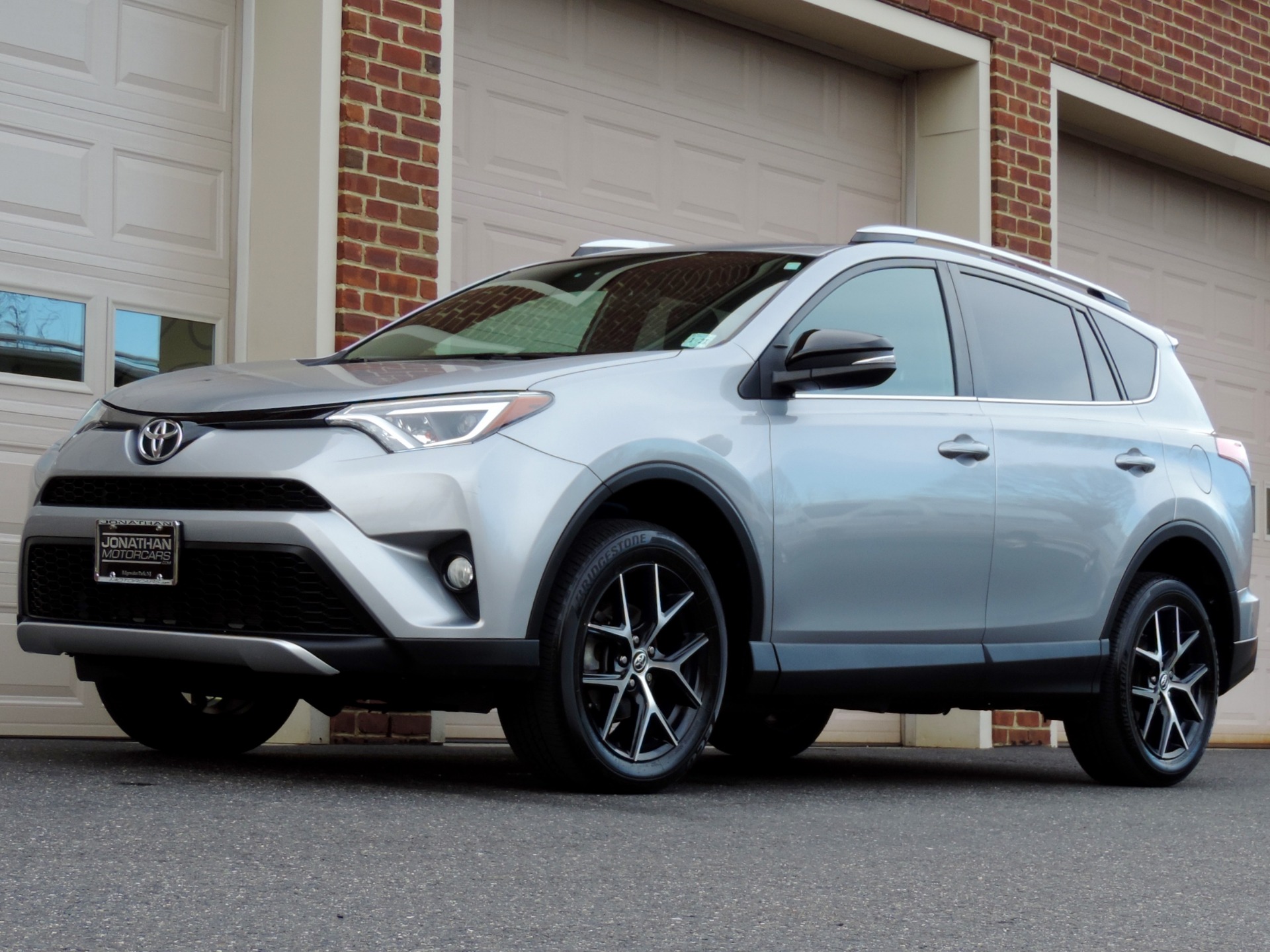 2016 Toyota RAV4 SE AWD Stock 411815 for sale near Edgewater Park, NJ