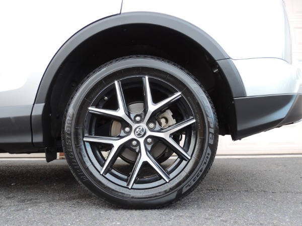 Used-2016-Toyota-RAV4-SE-AWD