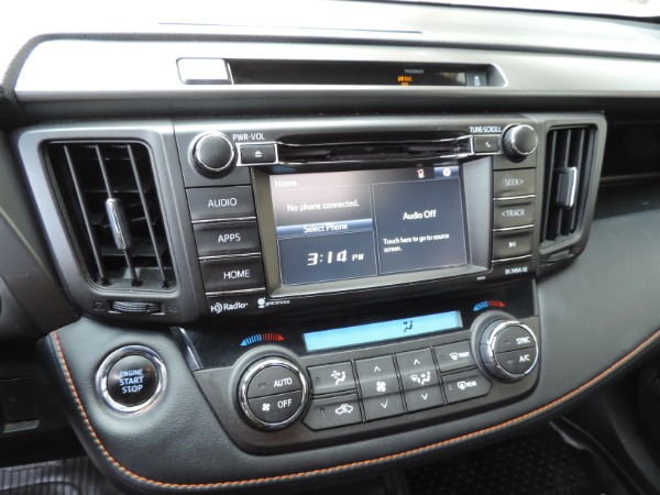 Used-2016-Toyota-RAV4-SE-AWD