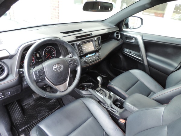 Used-2016-Toyota-RAV4-SE-AWD