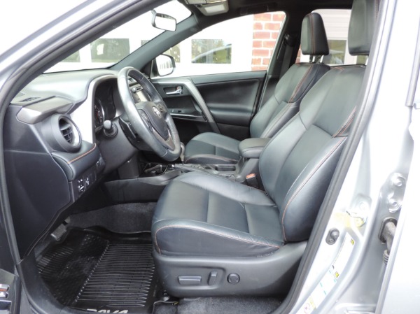 Used-2016-Toyota-RAV4-SE-AWD