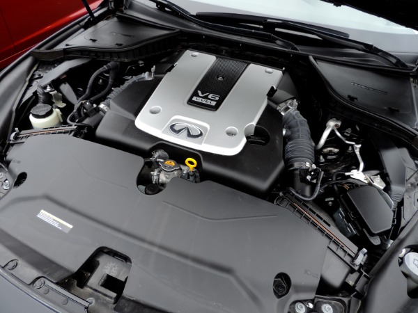 Used-2015-INFINITI-Q50-Premium-AWD