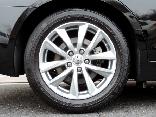 Used-2015-INFINITI-Q50-Premium-AWD