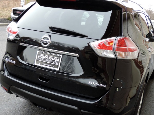 Used-2016-Nissan-Rogue-SV-AWD
