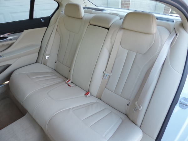 Used-2019-BMW-7-Series-740i-xDrive