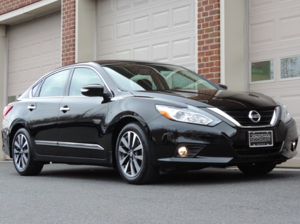 Used-2017-Nissan-Altima-25-SV-Premium