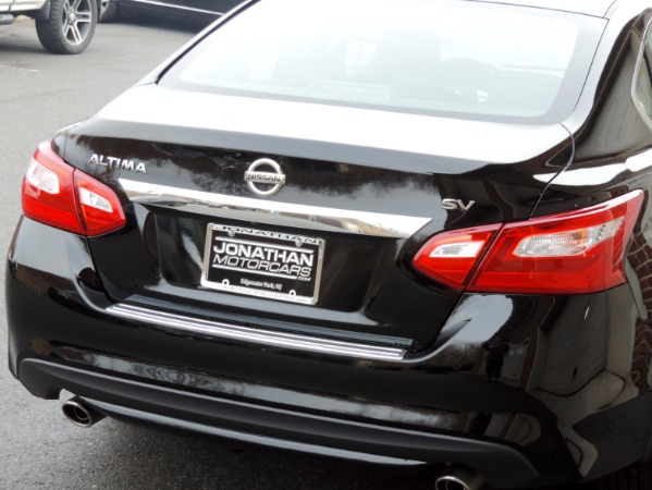 Used-2017-Nissan-Altima-25-SV-Premium