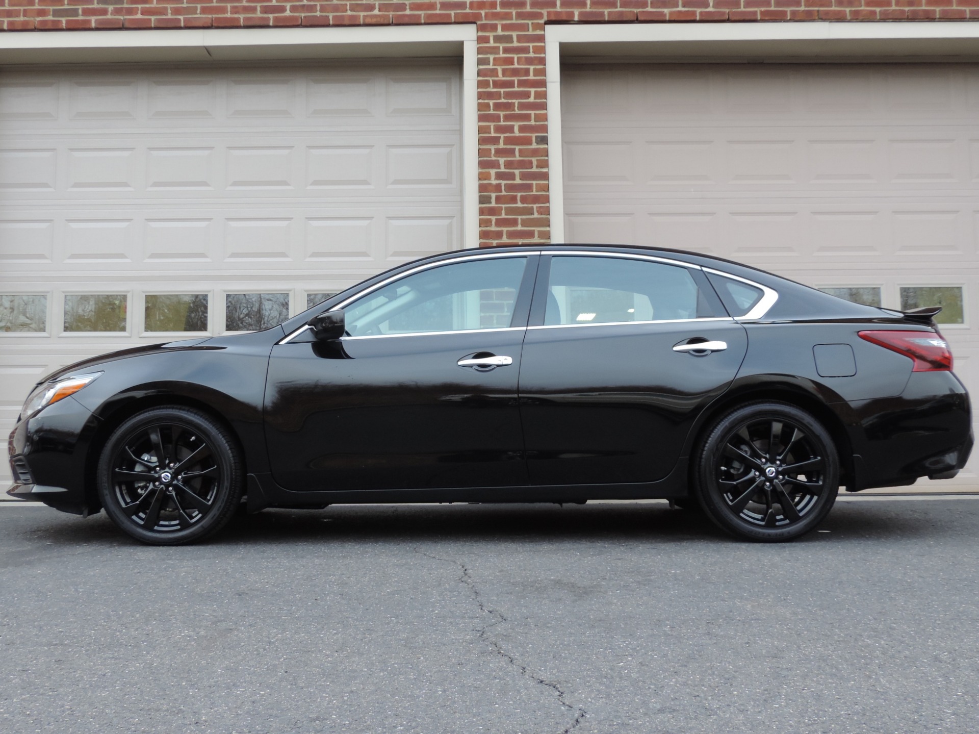 Nissan altima sr