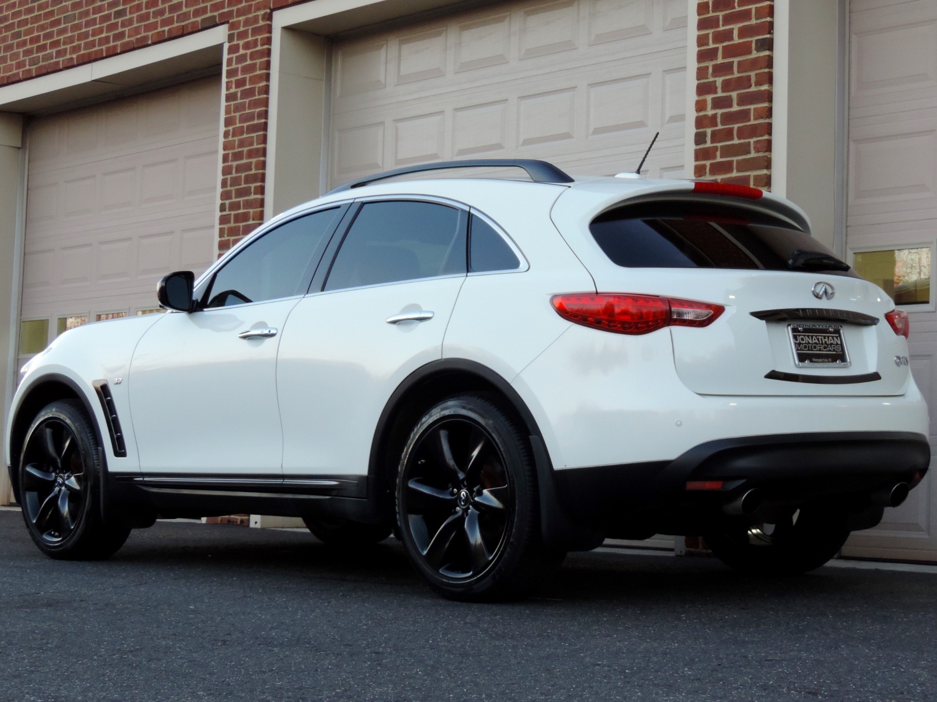 Infiniti qx70 2015