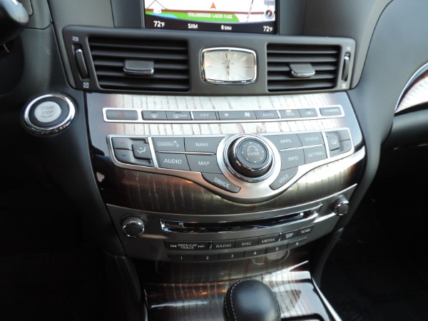 Used-2018-INFINITI-Q70L-37-Luxe-Premium-Tech