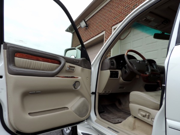Used-2004-Lexus-LX-470