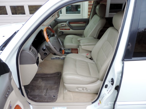Used-2004-Lexus-LX-470