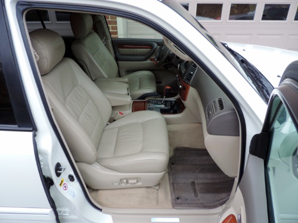 Used-2004-Lexus-LX-470