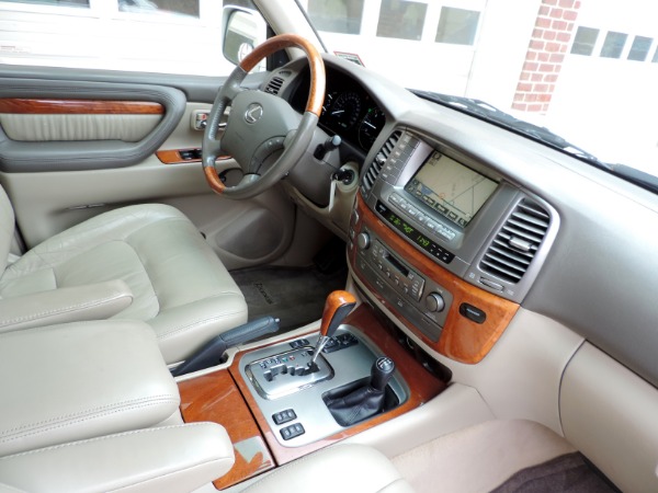 Used-2004-Lexus-LX-470