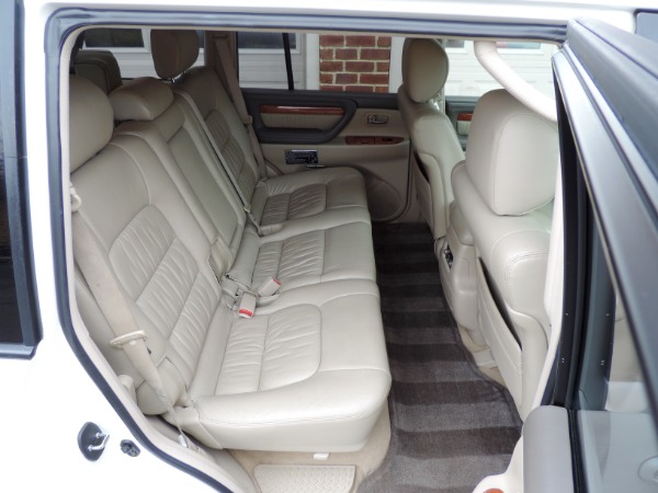 Used-2004-Lexus-LX-470