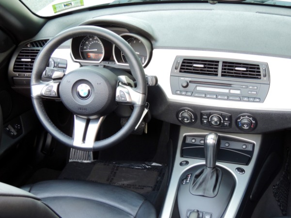 Used-2006-BMW-Z4-Roadster-30i