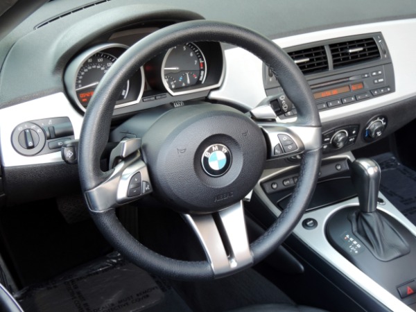 Used-2006-BMW-Z4-Roadster-30i