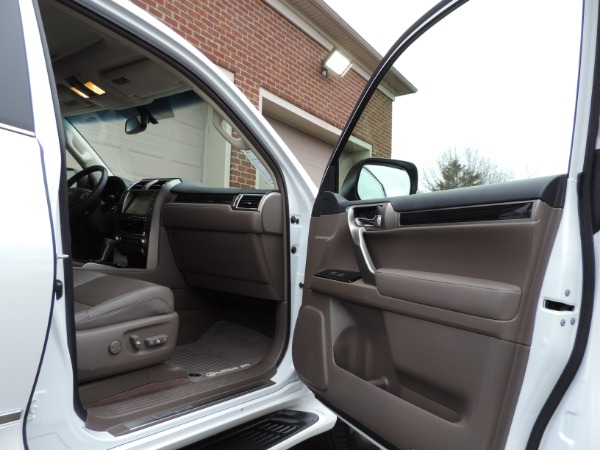 Used-2017-Lexus-GX-460-AWD