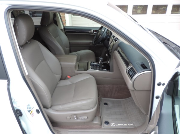 Used-2017-Lexus-GX-460-AWD