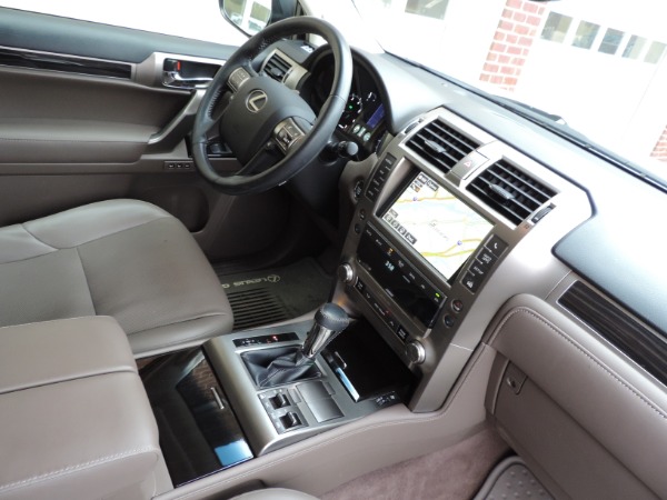 Used-2017-Lexus-GX-460-AWD