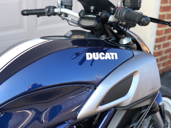Used-2013-Ducati-Diavel-Street-Sport-Blue