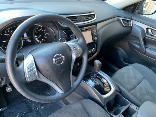 Used-2016-Nissan-Rogue-SV-AWD-Premium