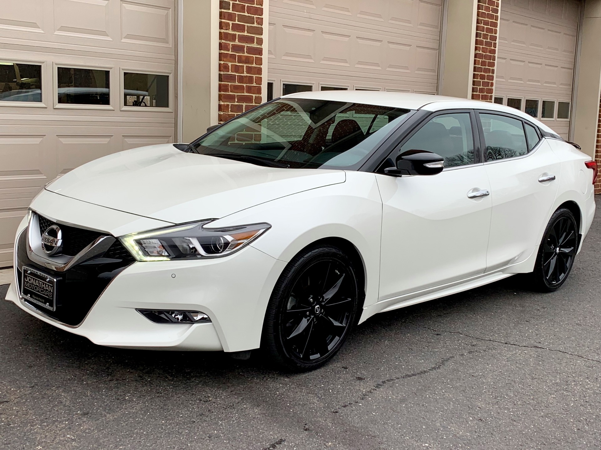 2017 Nissan Maxima 3.5 SR Midnight Edition Stock 450796 for sale near Edgewater Park, NJ NJ