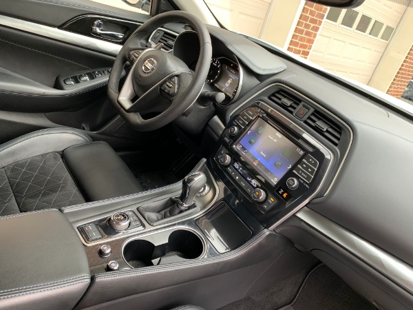 Used-2017-Nissan-Maxima-35-SR-Midnight-Edition