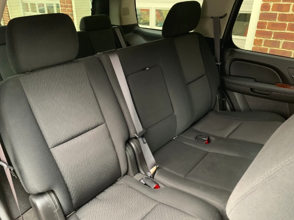Used-2011-Chevrolet-Tahoe-LS